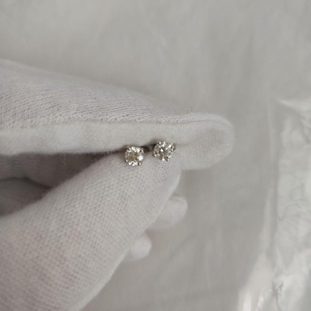 ティファニー ソリティア 0.29 or 0.31 ダイヤモンド ピアス