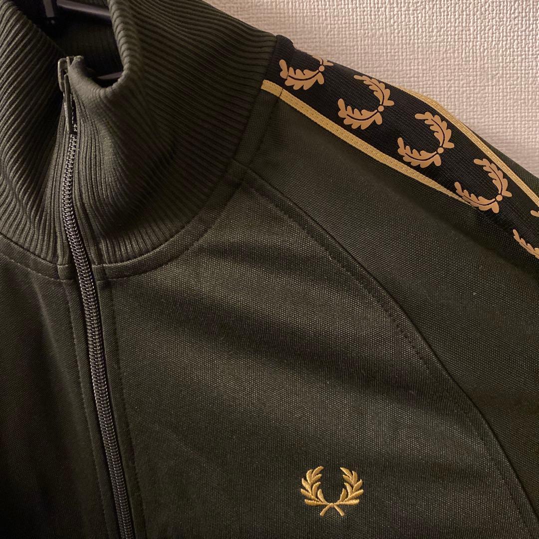 Fred Perry / フレッドペリー　トラックジャケット