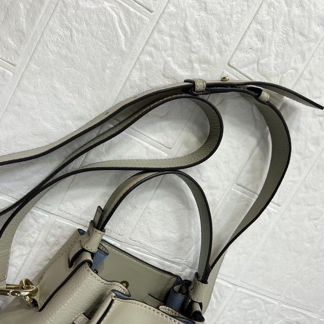 極美品 フルラ ミアステラ 2way バケットバッグ 巾着型 レザー