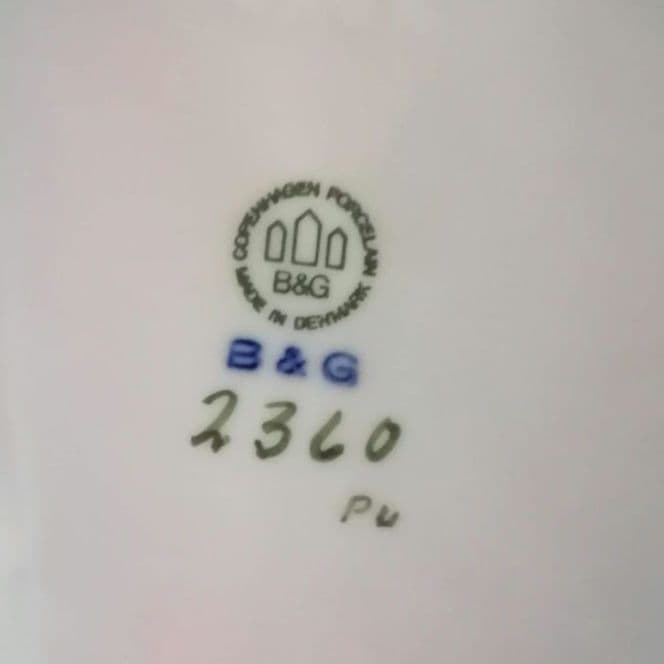 逸品　蓮の花プレート　B&G　ビング オー グレンダール　デンマーク　釉裏彩