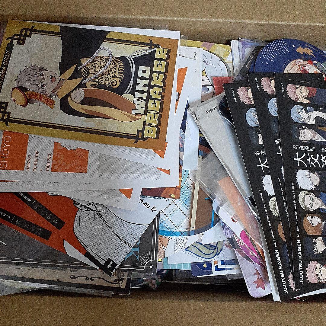 アニメ・マンガ・キャラクター　紙類　紙系　紙雑貨　大量　まとめ売り