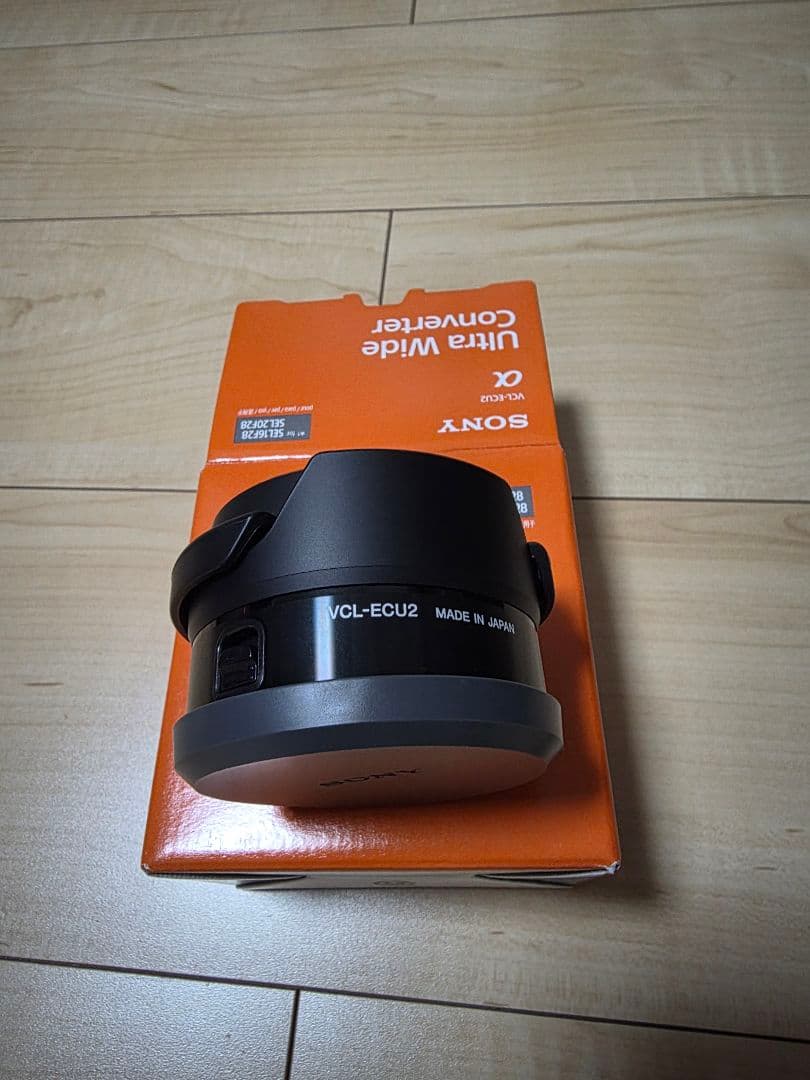 SONY 単焦点レンズSEL16F28　コンバータVCL-ECU2　セット