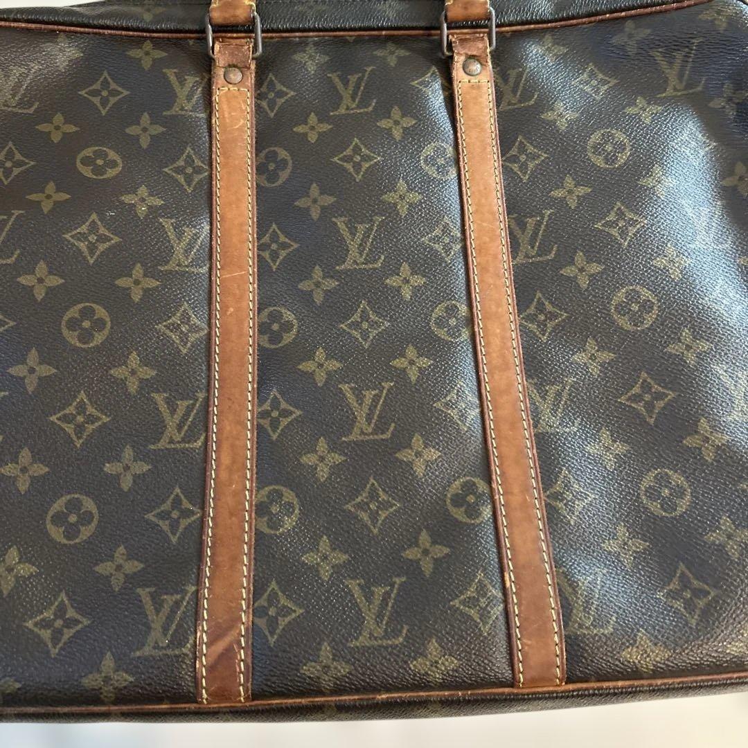 【最安値】ルイヴィトン モノグラム ポルトドキュマン・ヴォワヤージュ
