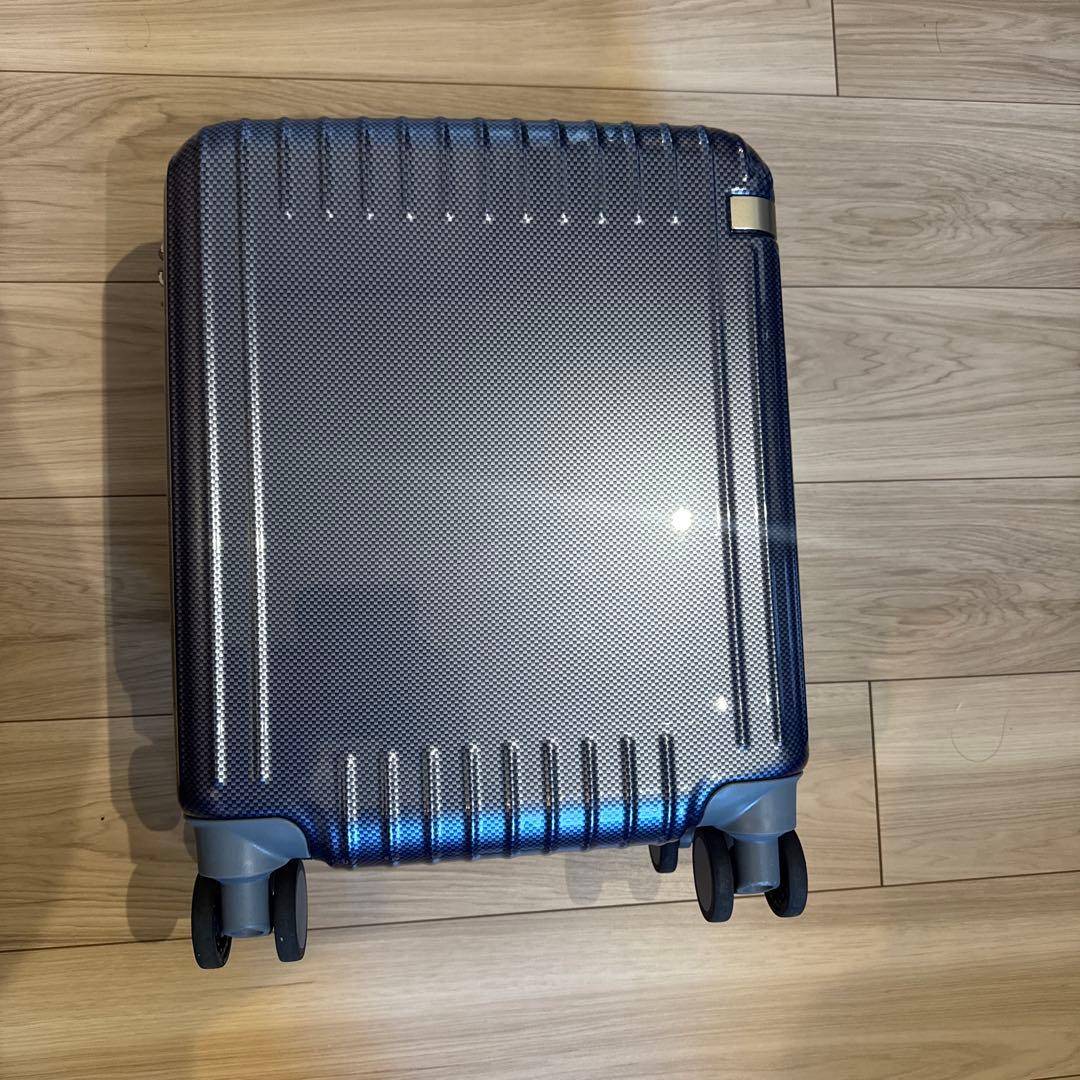 ace. キャリーバッグ