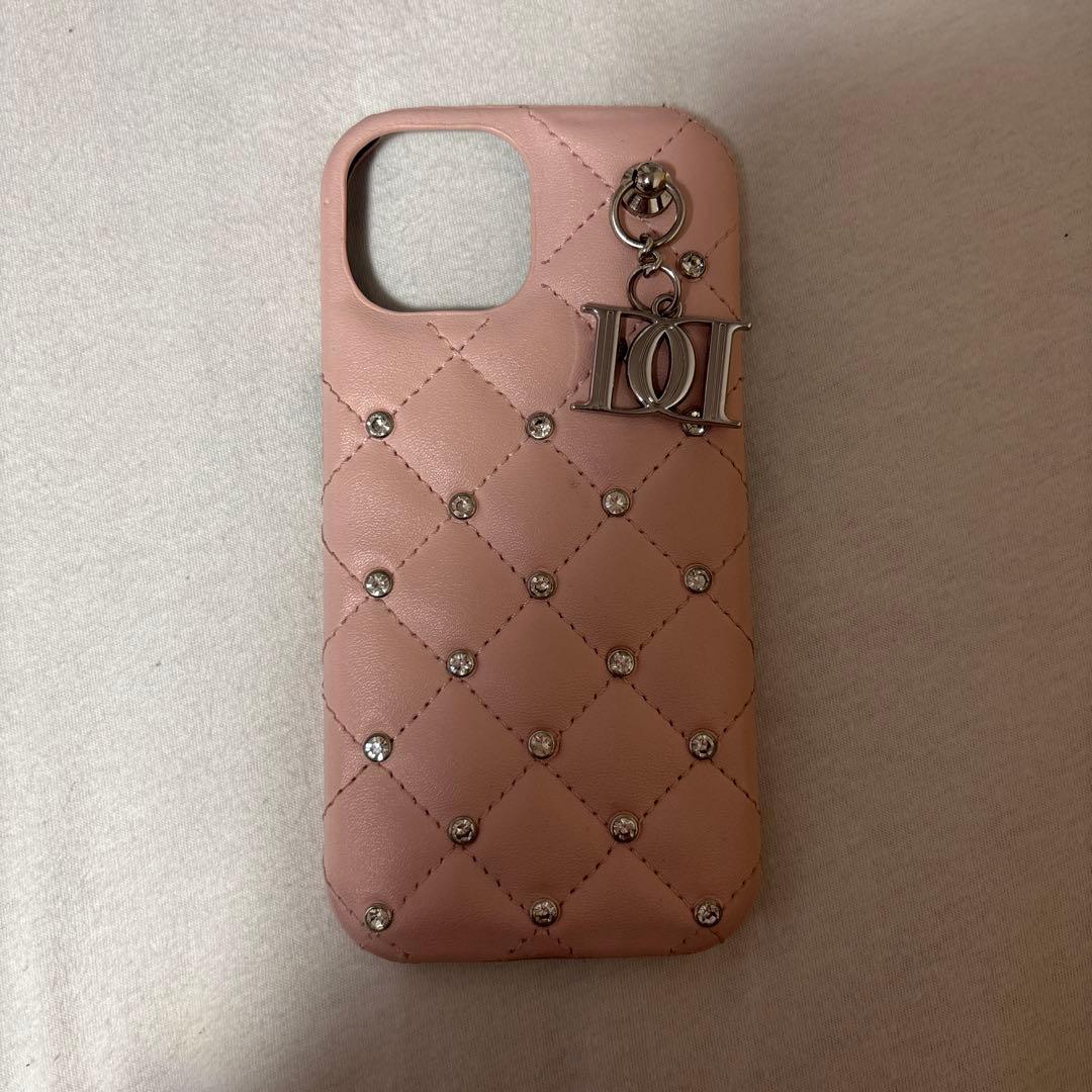 ダーリッチ 完売商品 iPhone15 ピンクキルティングケース