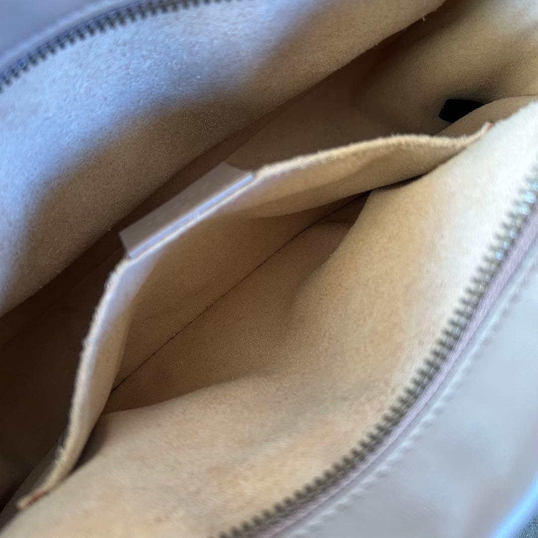 匿名配送 美品 GUCCI ショルダーバッグ GGマーモント キルティング