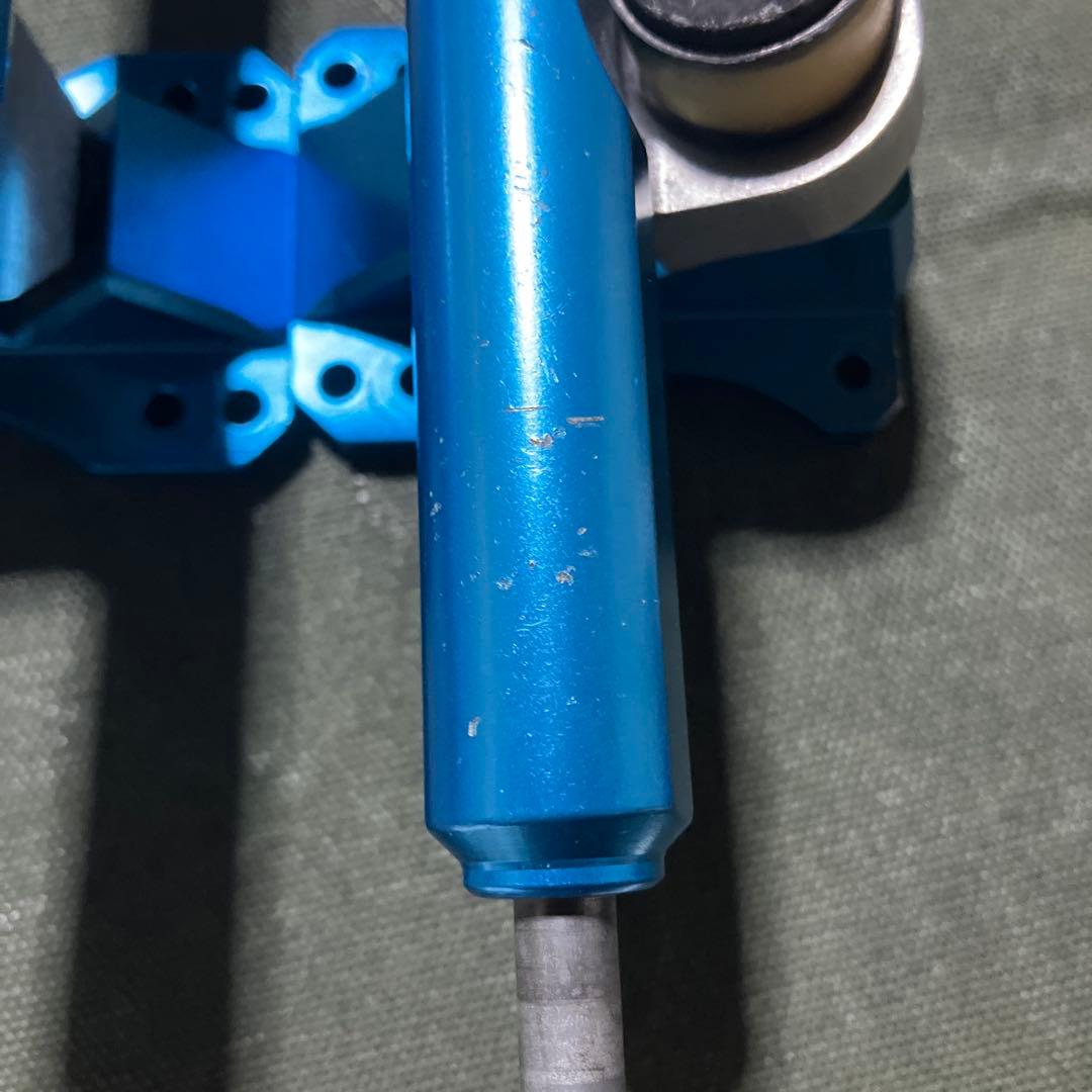 surf rodz TKP 159 リップタイドブッシュ、ビス、ライザーパッド付