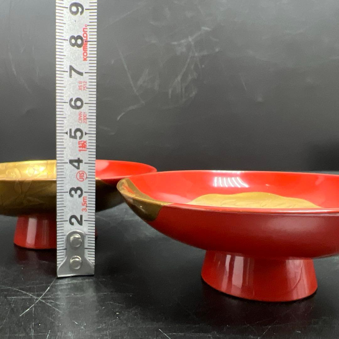 上手　盛蒔絵盃一対　木箱付　直径9.8㎝　東Y7-1125☆2F