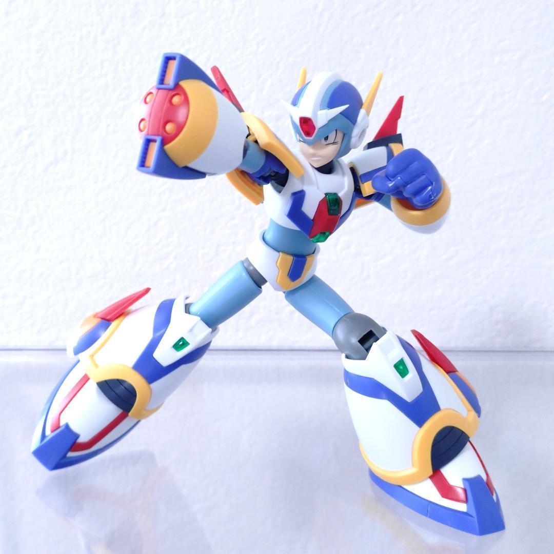 コトブキヤ プラモデル ロックマンX エックス フォースアーマー 組立済 完成品