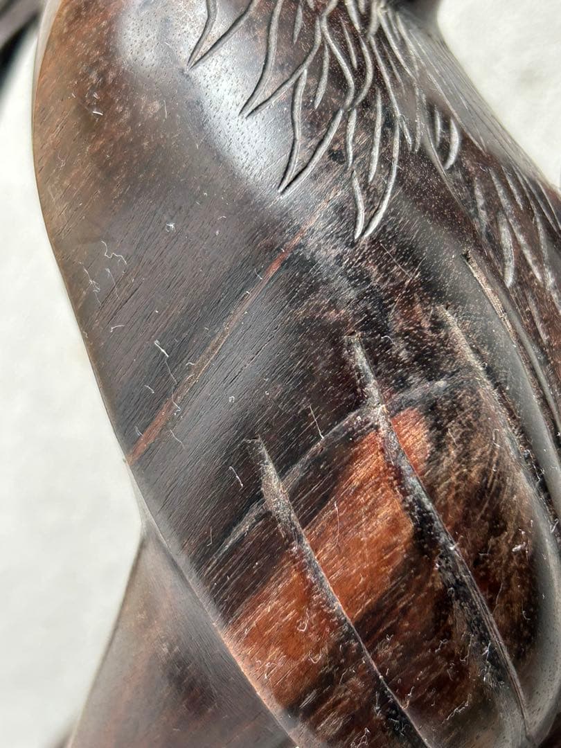 野鳥の彫刻 工芸品 アンティーク 親子 木製鳥彫刻 3羽のデザイン