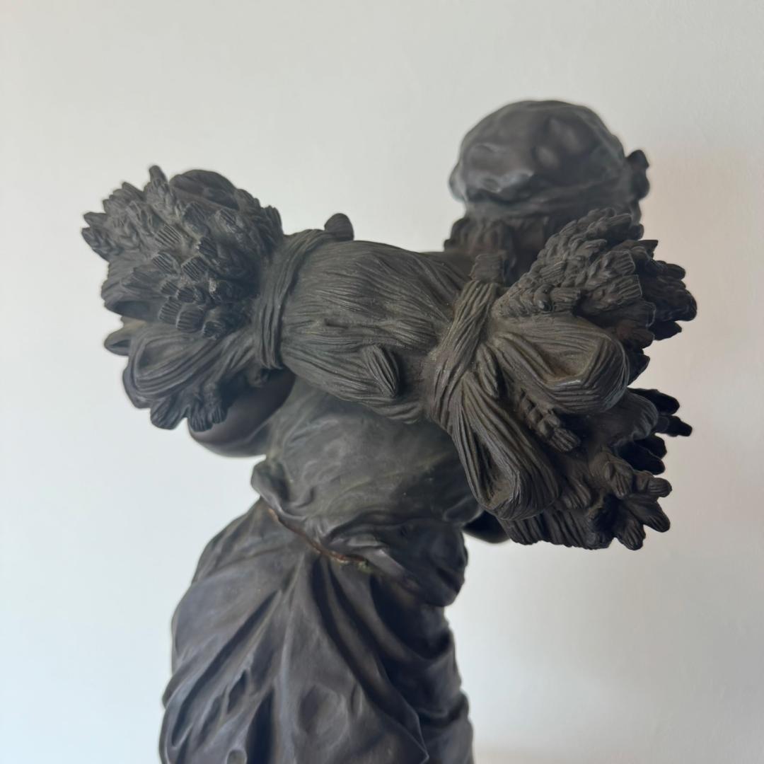 たぬき E◆美女像　ブロンズ　置物　刻印あり　銅製　美品