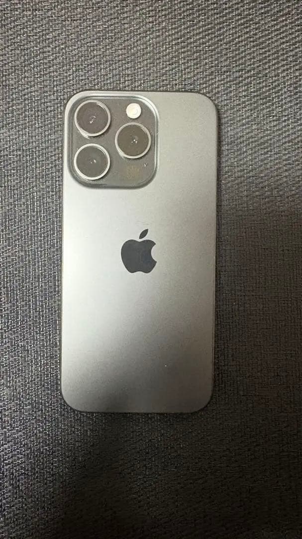 iPhone 15 Pro 128GB 美品