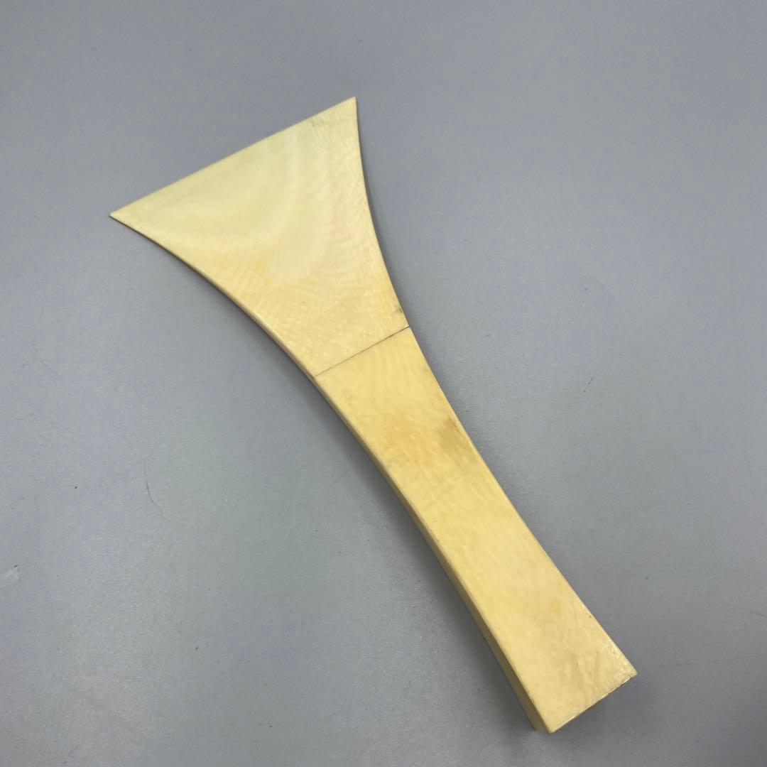 239ヴィンテージ 天然素材　三味線バチ　重さ約110g