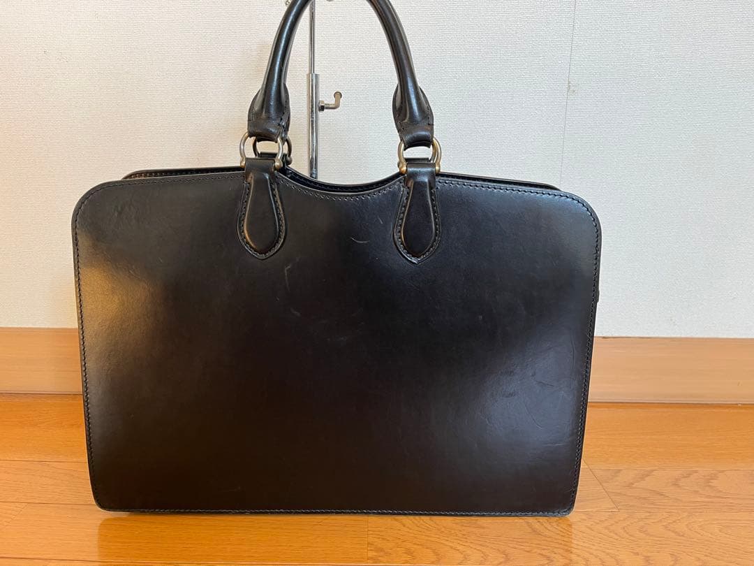 土屋鞄マグナス　ファスナー　ブリーフ