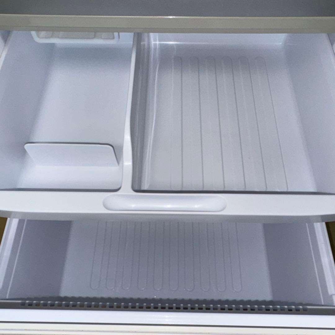 【値下げ】SHARP冷蔵庫 350L SJ-W351C-S 両開きドア