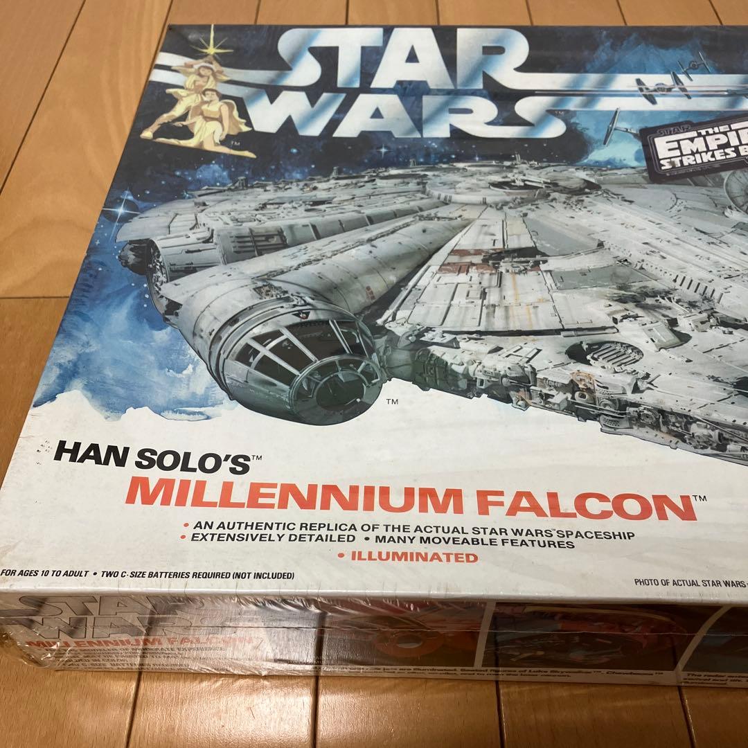 ミレニアム・ファルコン　mpc 未開封