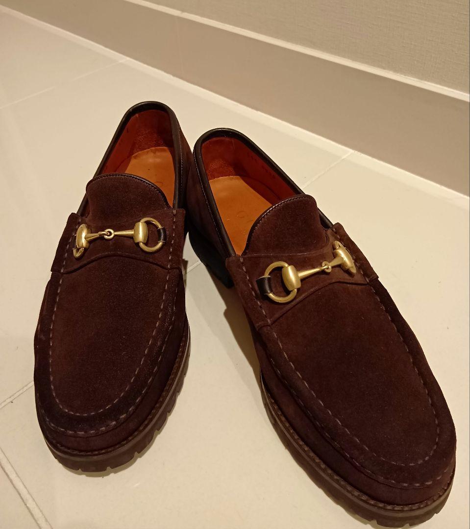 GUCCI ブラウン スエード ローファー