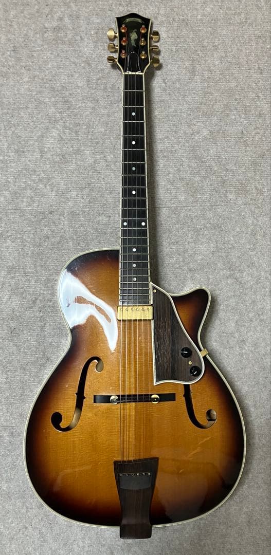 フルアコ　Staffordスタッフォード ギター ※要確認事項あり。