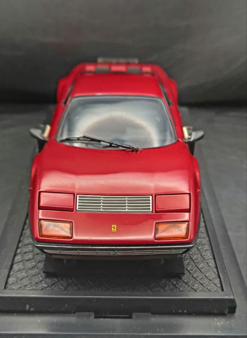 京商 Ferrari 512BB 赤 ミニカー 1/18