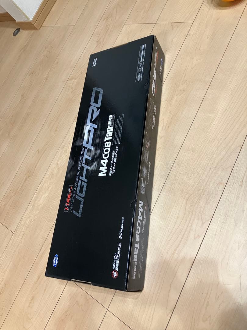 LIGHTPRO M4COB Tan モデルガン 1/1