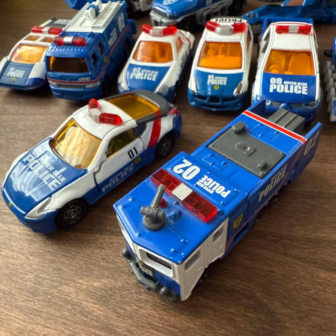 トミカ ハイパーブルーポリス 14台＋2台 まとめ売り