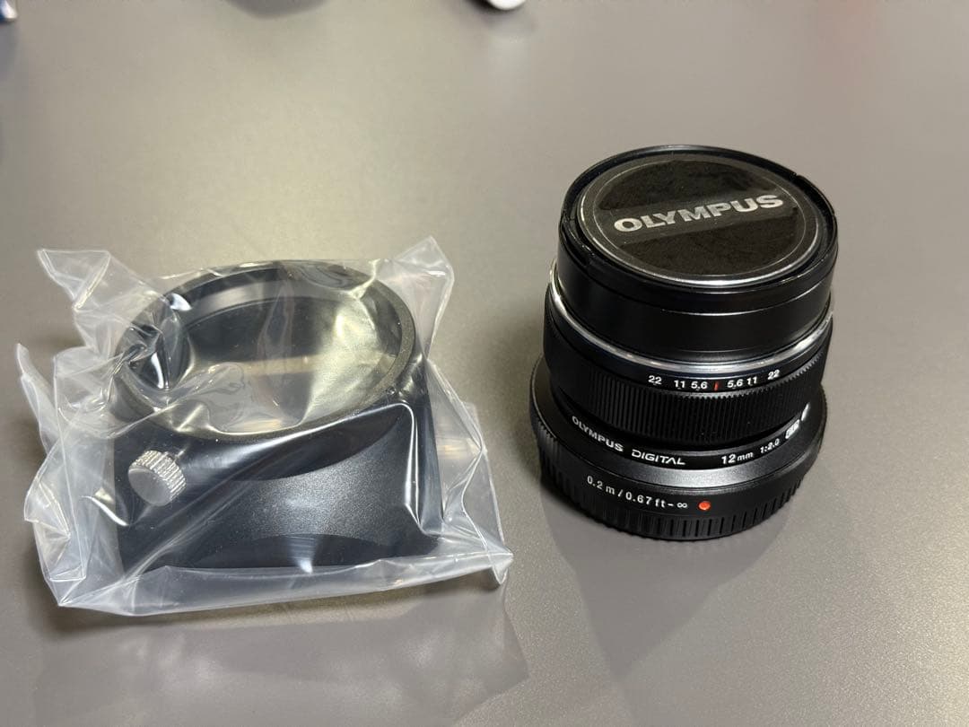 【超美品】 OLYMPUS 広角単焦点レンズ12mm F2.0 ＋レンズフード