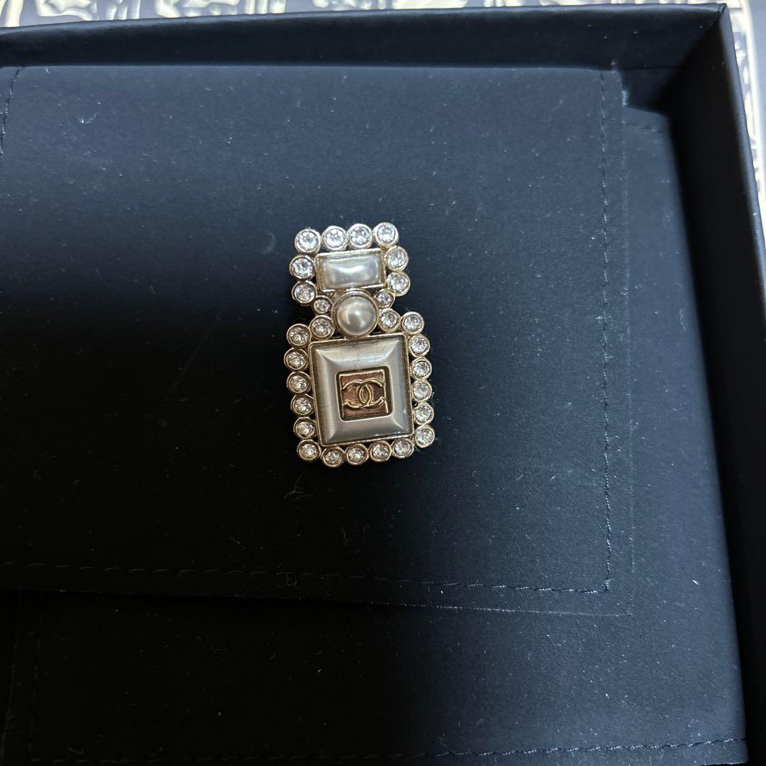 シルバー ゴールド ブローチ