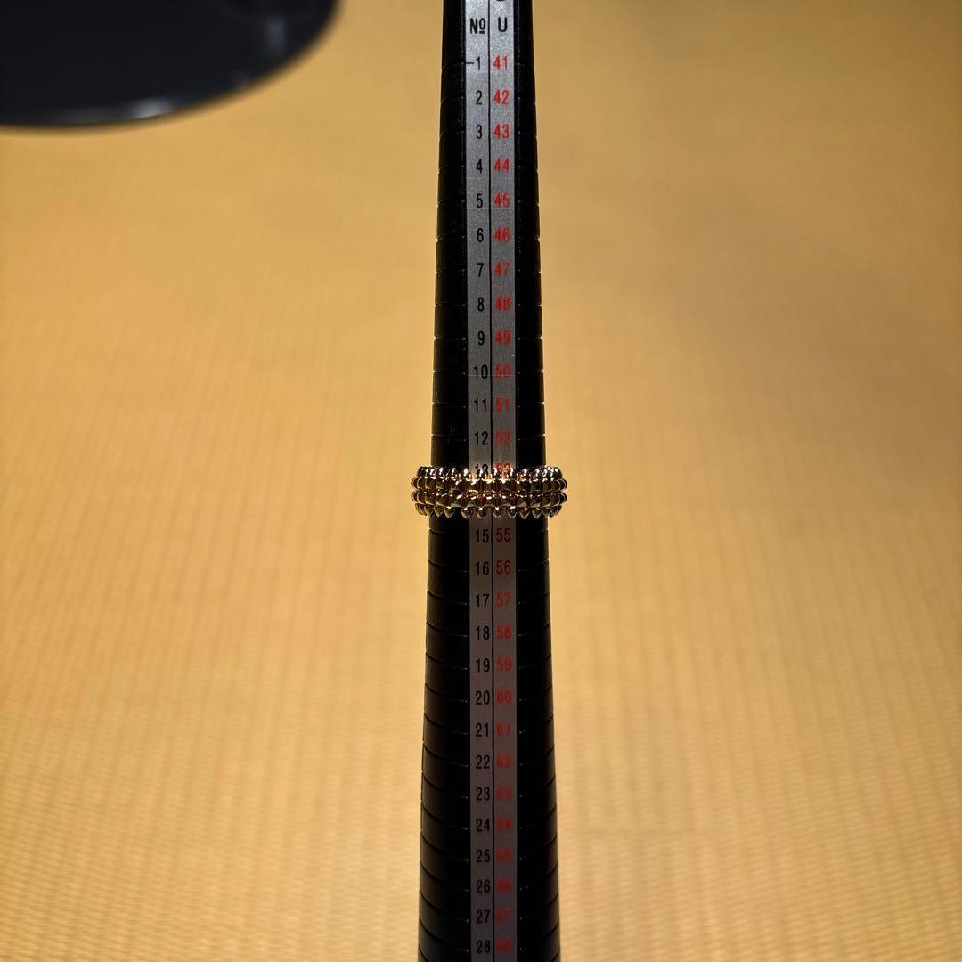 指輪（リング）　ピアス　セット　動くパーツ　 ゴールド色