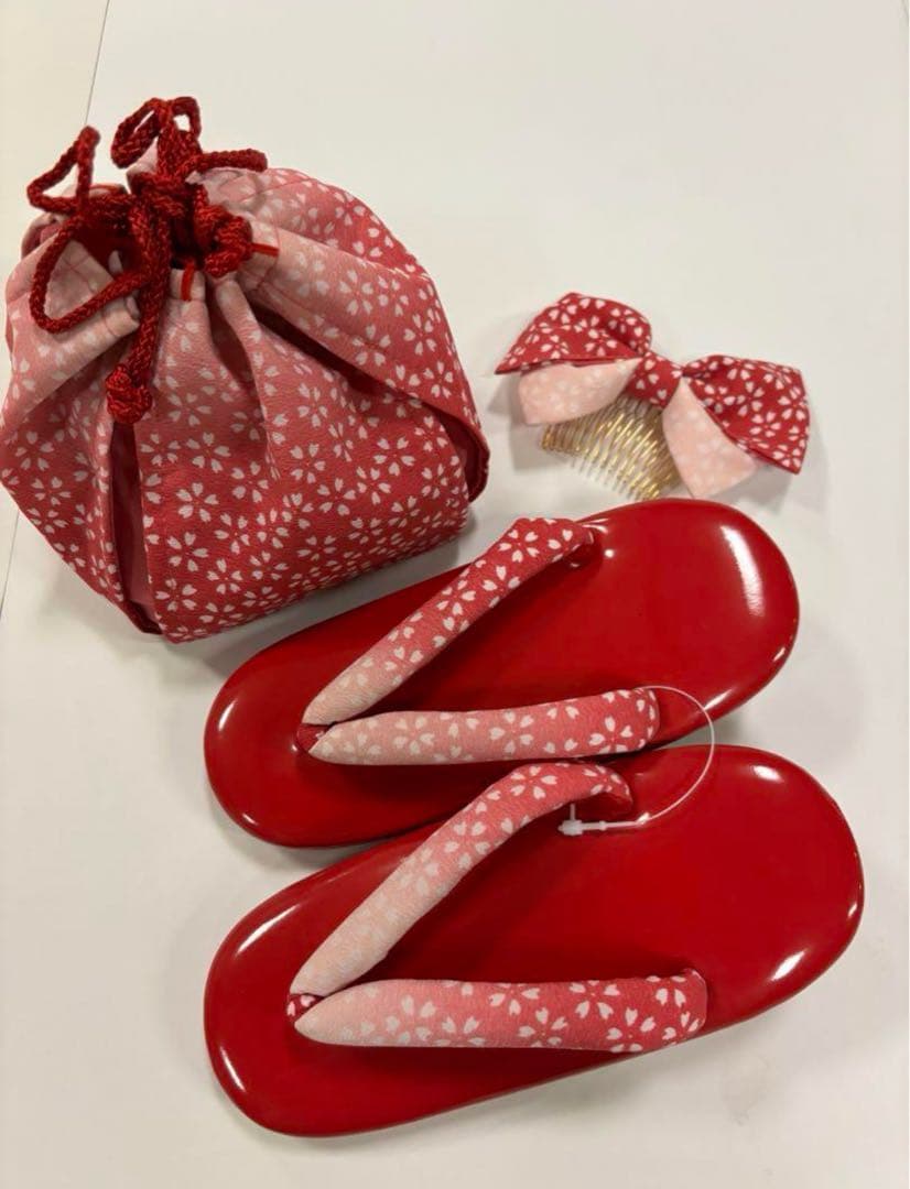 七五三　3歳女の子　着物セット　ピンク市松　紫桜　オフ白　乱菊　クリーム色　新品