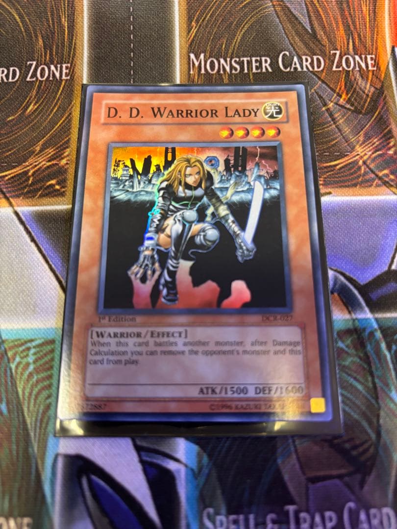 遊戯王　旧アジア　異次元の女戦士　スーパー