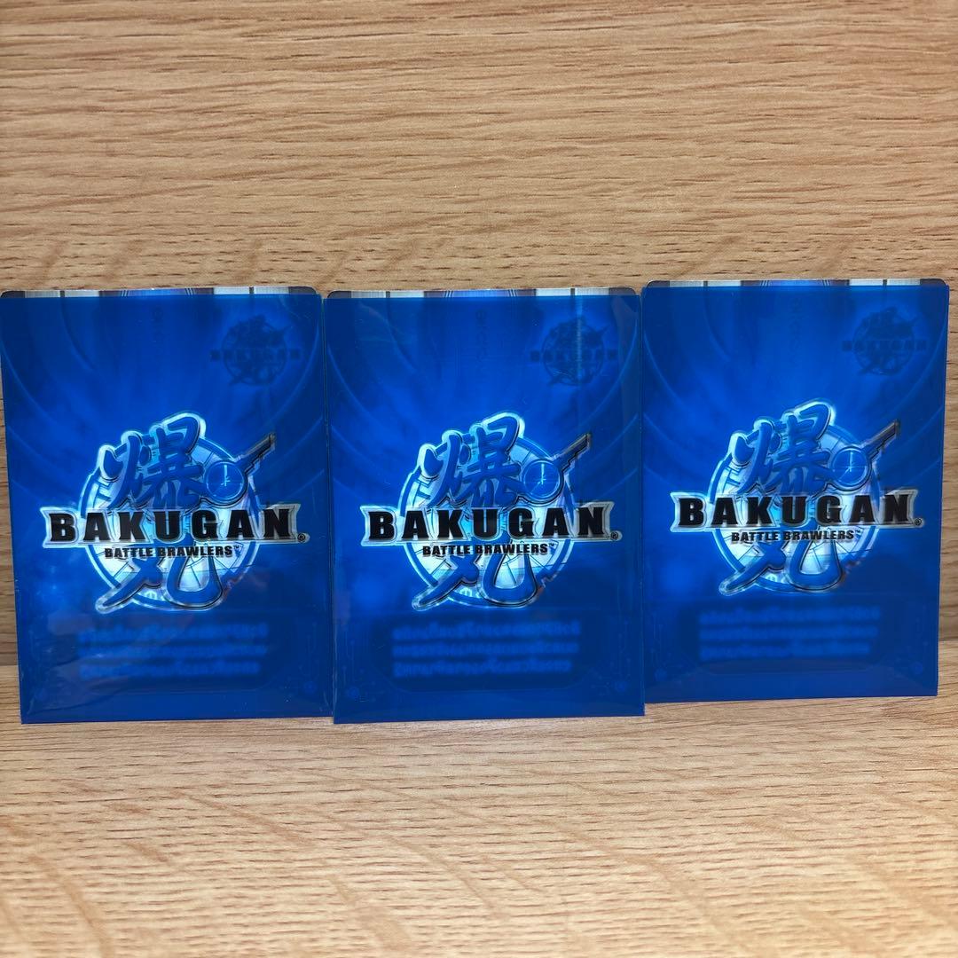 爆丸　巨タウレス　クリア　レアアビリティカード3枚付き