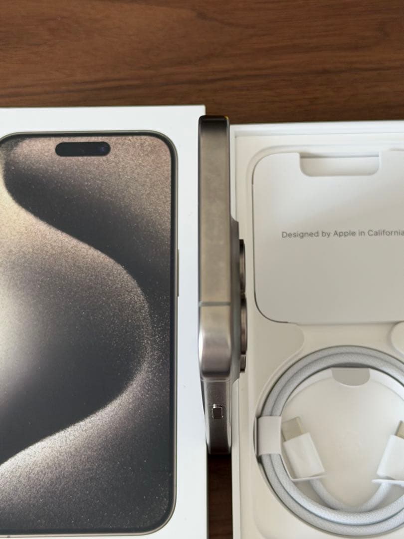 Apple iPhone15pro 512GB 液晶漏れあり　ジャンク