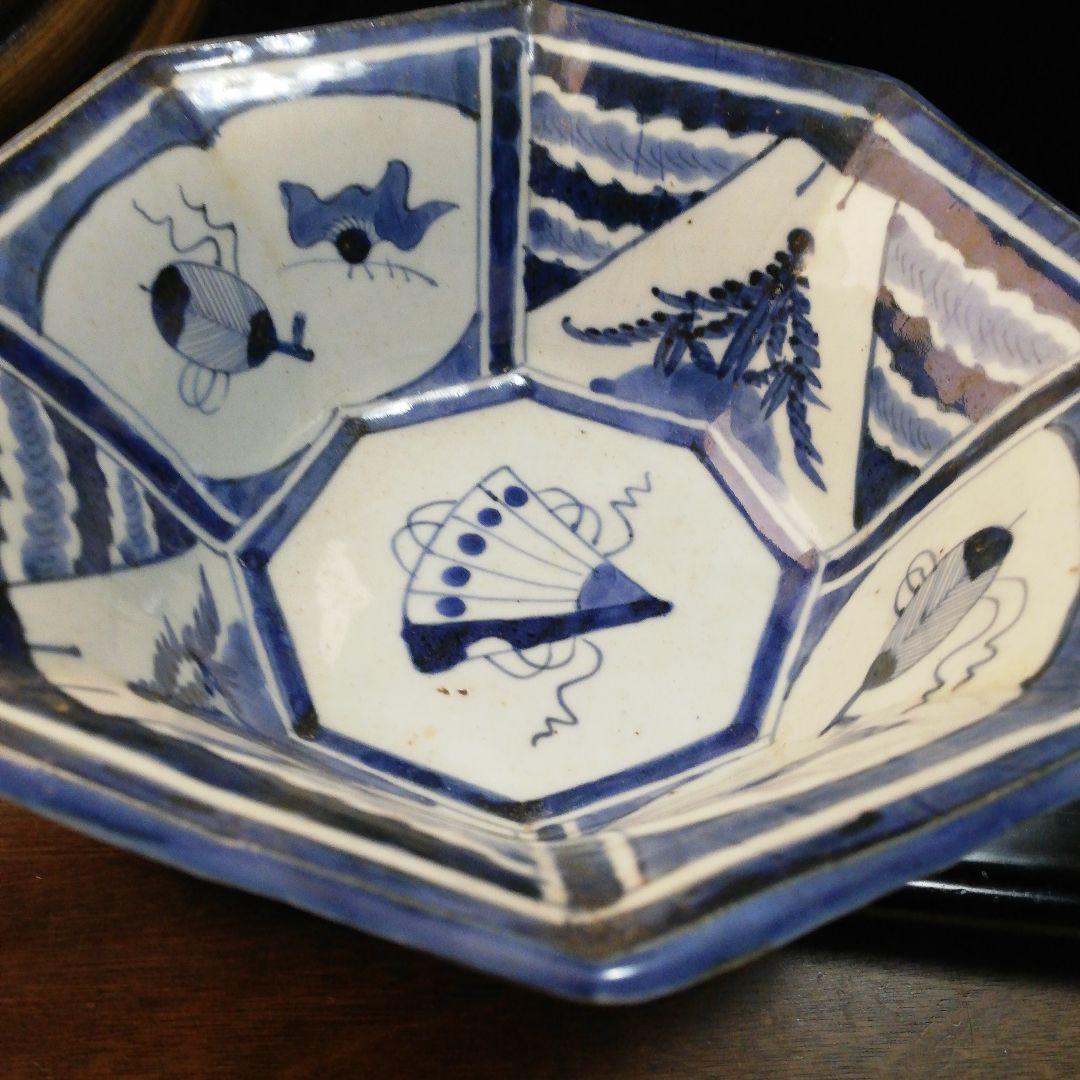 江戸中期～後期の古伊万里窓絵染め付け八角深鉢