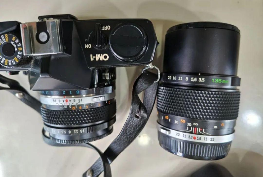 OLYMPUS OM-1 フィルム一眼レフカメラ