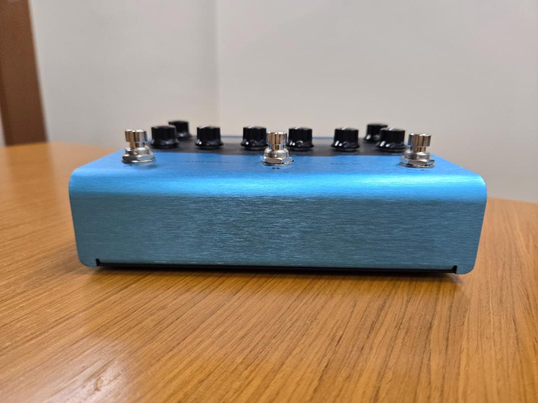 【極美品・試聴のみ数回】AmpliTube X-Space ※付属アプリなし