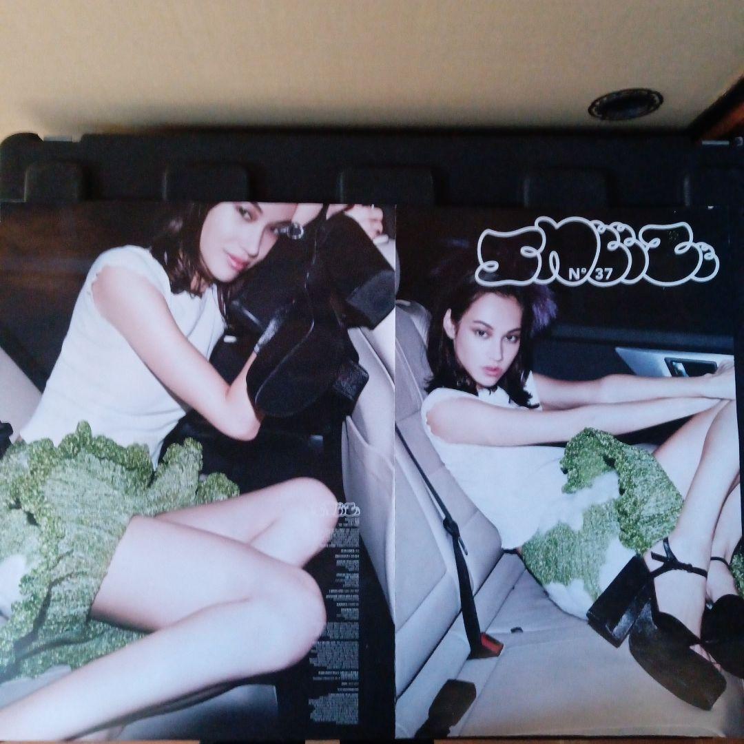 Supreme BLESSED アートポスター