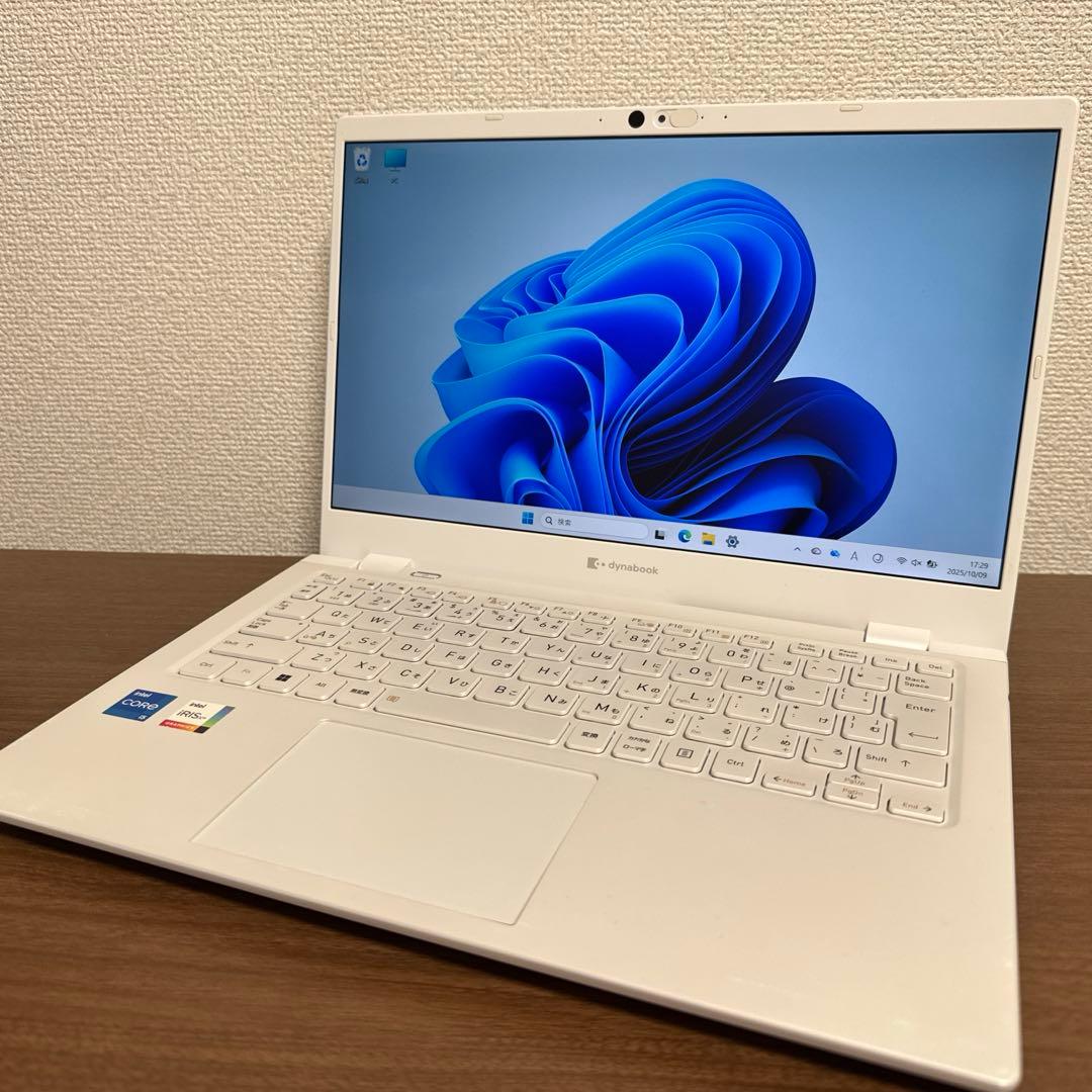 Dynabook 顔認証 Corei5 16GB 226GB フルHD