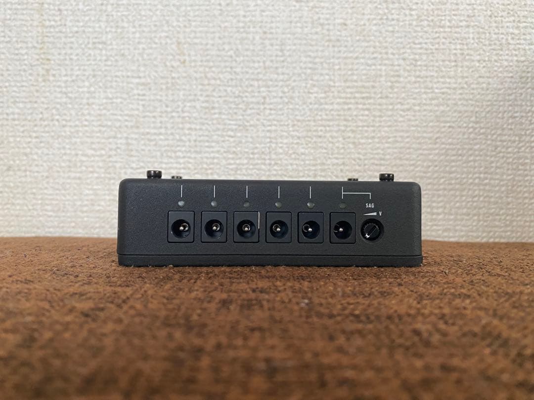 ギター One Control Distro MKII Isolated