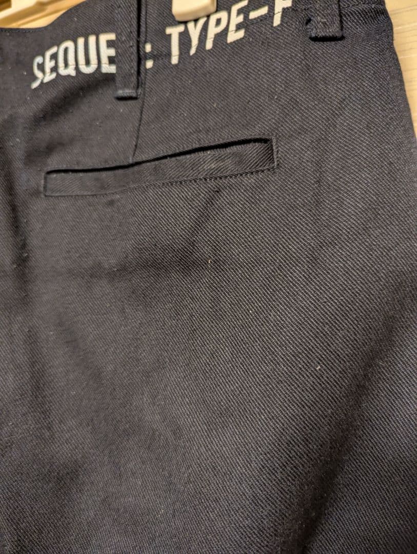 SEQUEL : TYPE-F 黒 NV チノパン