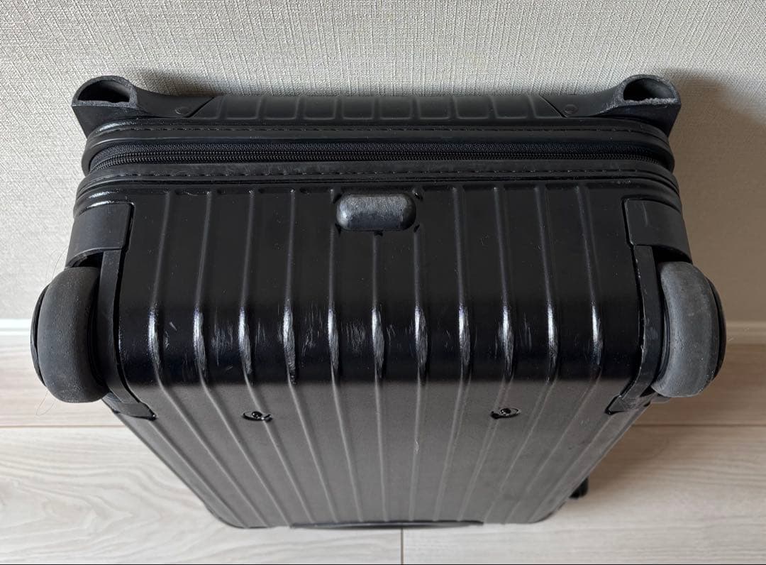 RIMOWA リモワ　サルサ 2輪 キャリーケース機内持込OK