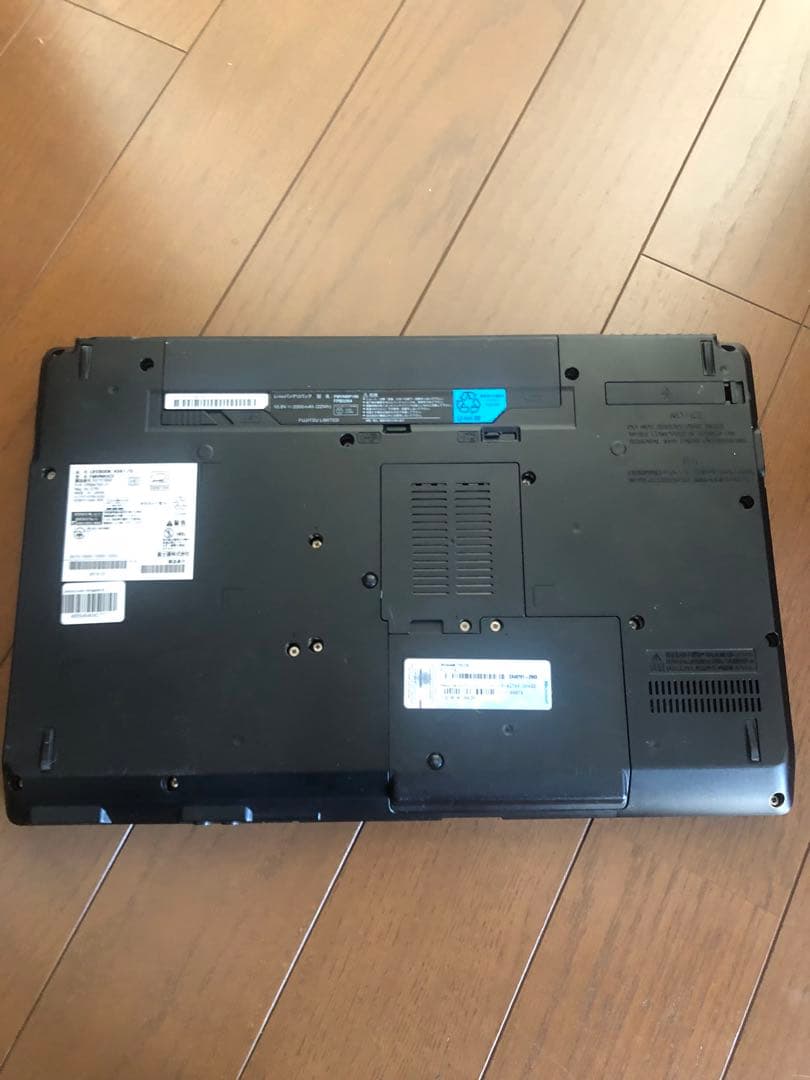 パソコン　富士通