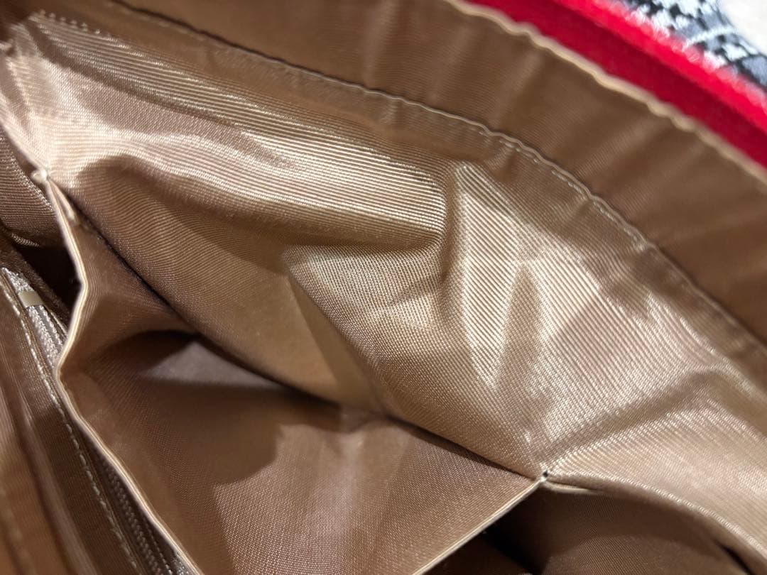 超希少 極美品 BURBERRYS バーバリーノバチェック ハンドバッグ レッド