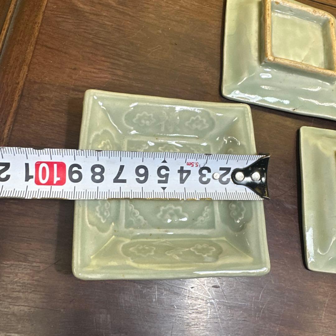 中国，明時代，青瓷，鹿模様の四角い皿 5枚セット