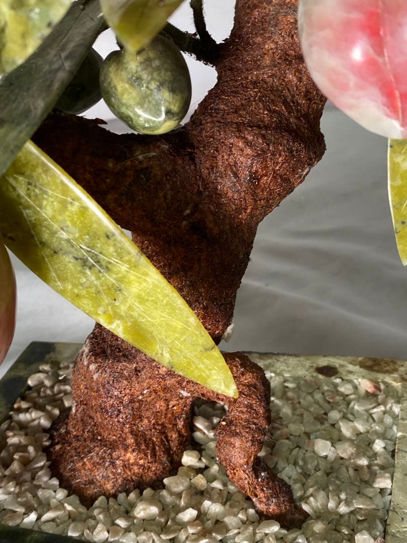 1662❣️ 中国美術　玉桃盆栽　翡翠　瑪瑙　天然石　彫刻