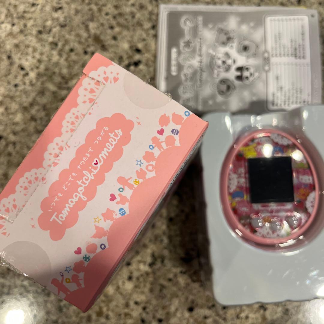 たまごっちみーつ　サンリオみーつ　たまごっちミーツ　サンリオ　箱あり