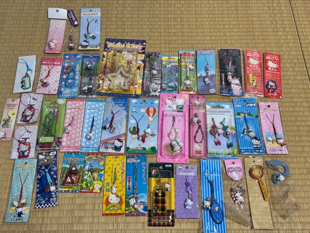 レア　キティ　根付け　ストラップ　まとめ売り　65点