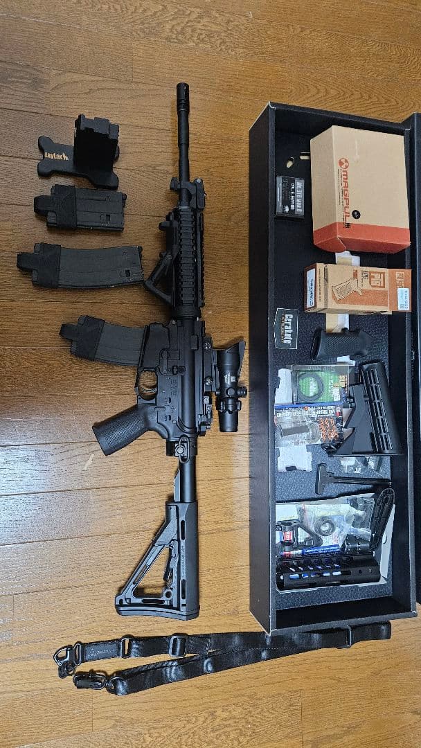 東京マルイ　M4A1 MWS GBB