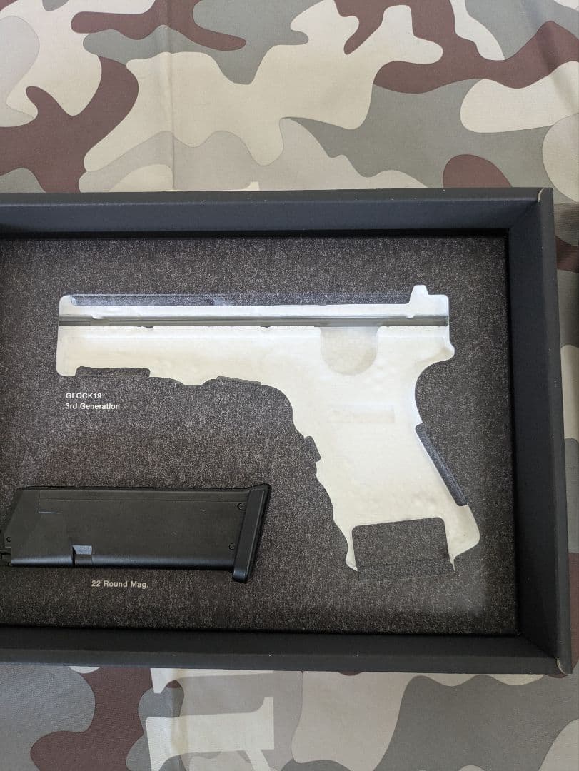 東京マルイ　GLOCK 19 3rd Generation