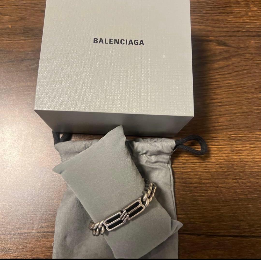 BALENCIAGA シルバーチェーンブレスレット