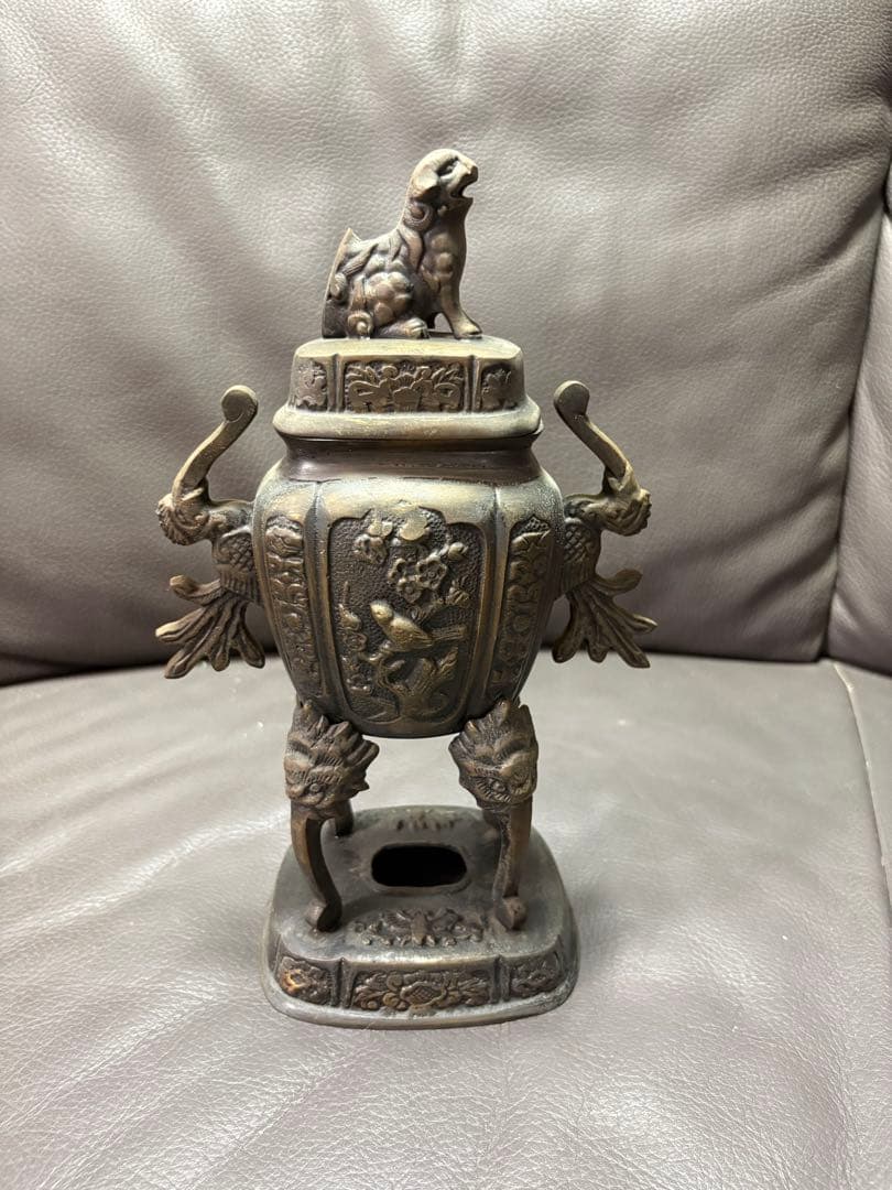 獅子香炉　置物